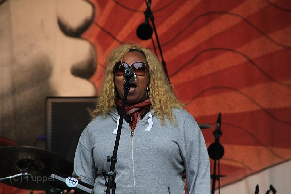 20110703-1350 HPGrB_Playing for Change_D-F5112-IMGB5821-5.jpg